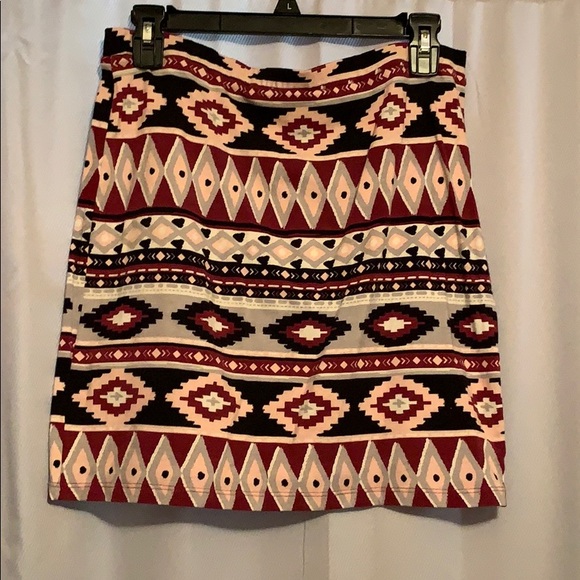 Dresses & Skirts - Pink and grey Aztec print mini skirt